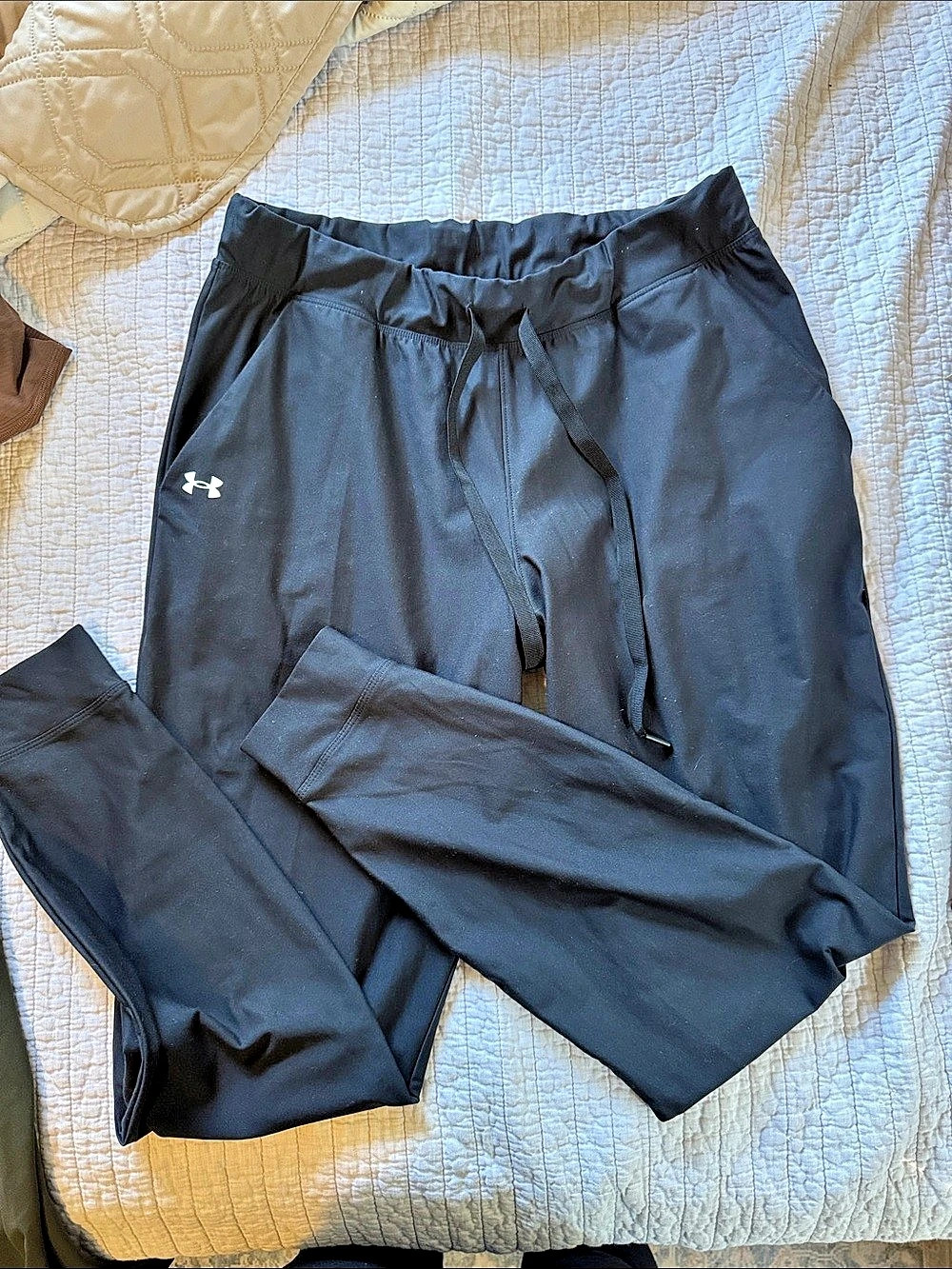 Under Armour Women’s Black Athletic Pants